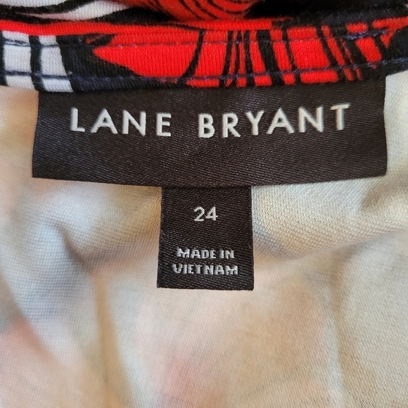 Lane Bryant Black & Red Tropical Floral Shift Dress Size 24 - Picture 4 of 4